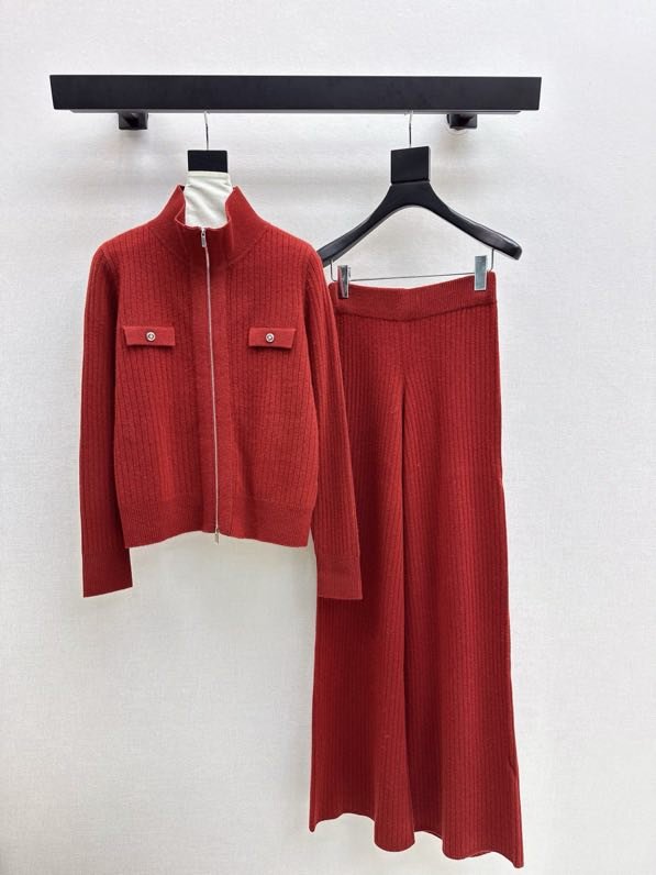 Костюм жіночий кашеміру (кофта і брюки)