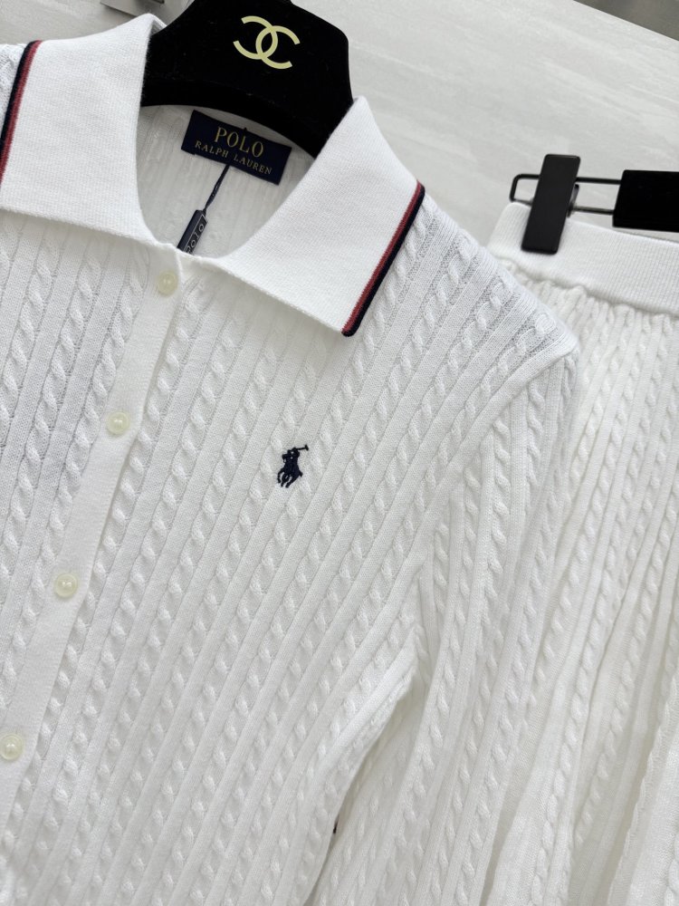 Костюм женский (кофта и юбка) фото 3