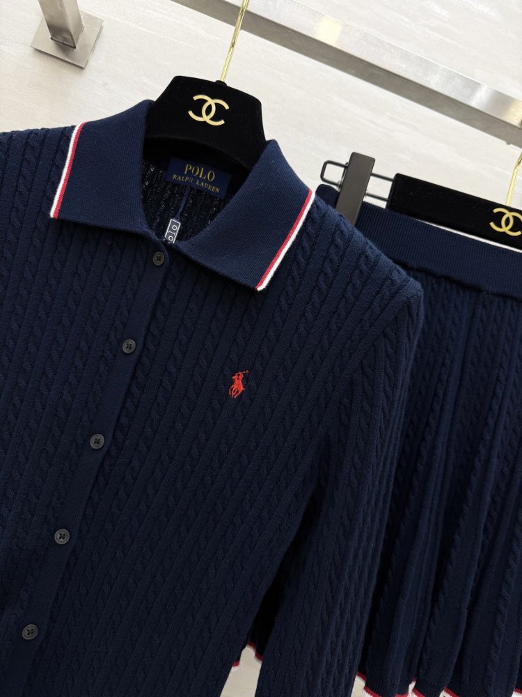 Костюм женский (кофта и юбка) фото 6