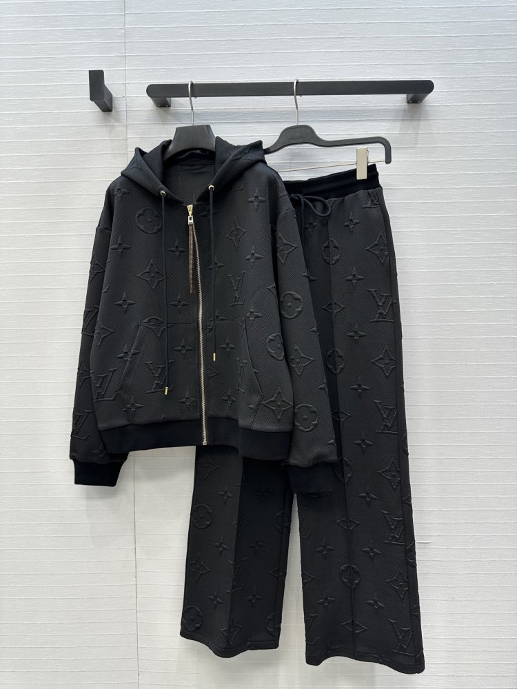 Costume female (blouse on lightning and pants)