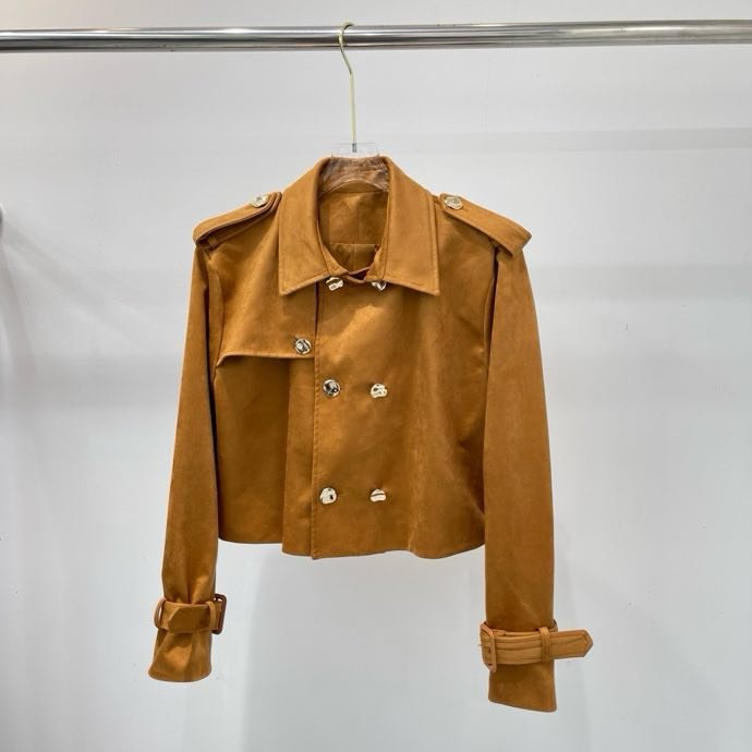 Костюм женский (кожаная куртка и юбка) фото 6