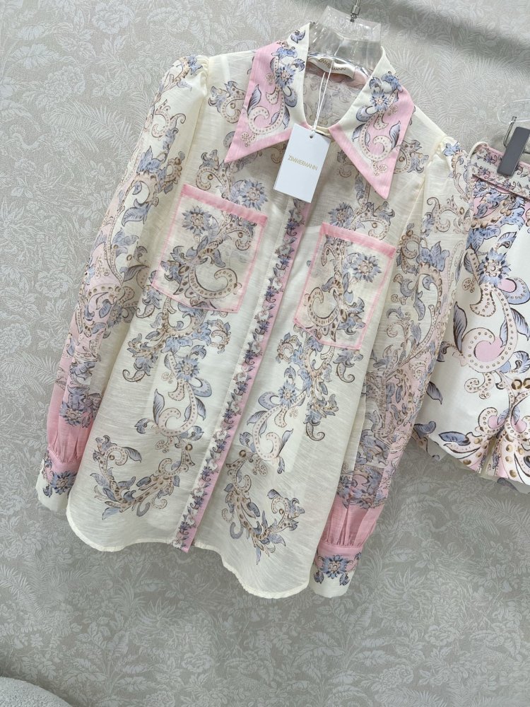 Costume female (linen shirt and shorts) фото 2