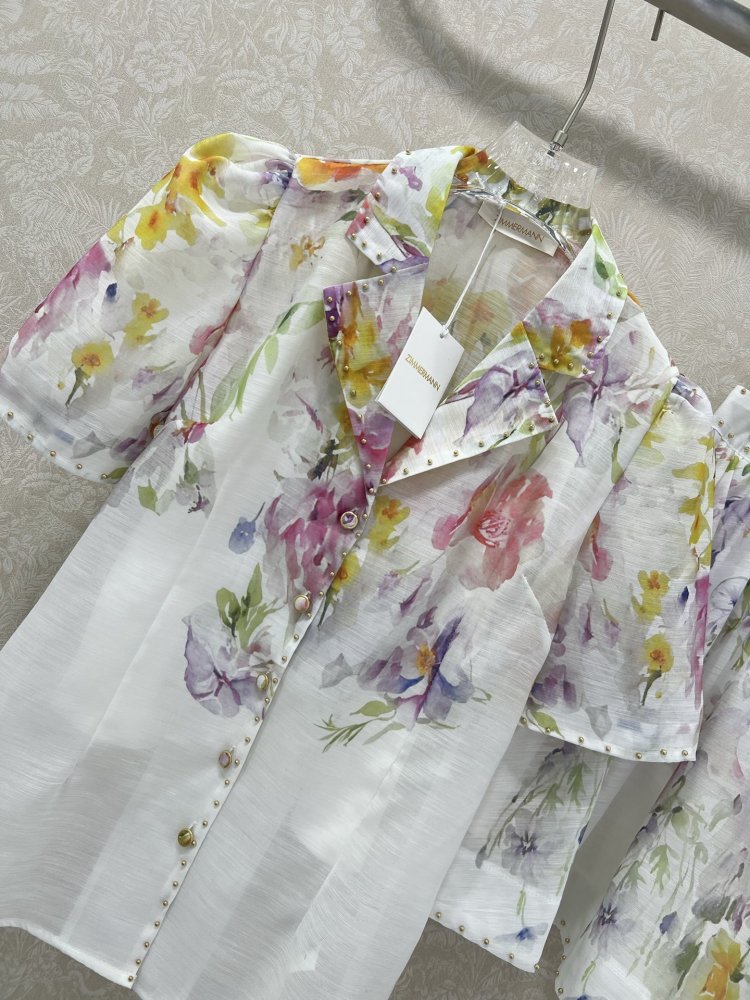 Costume female (linen shirt and shorts) фото 4