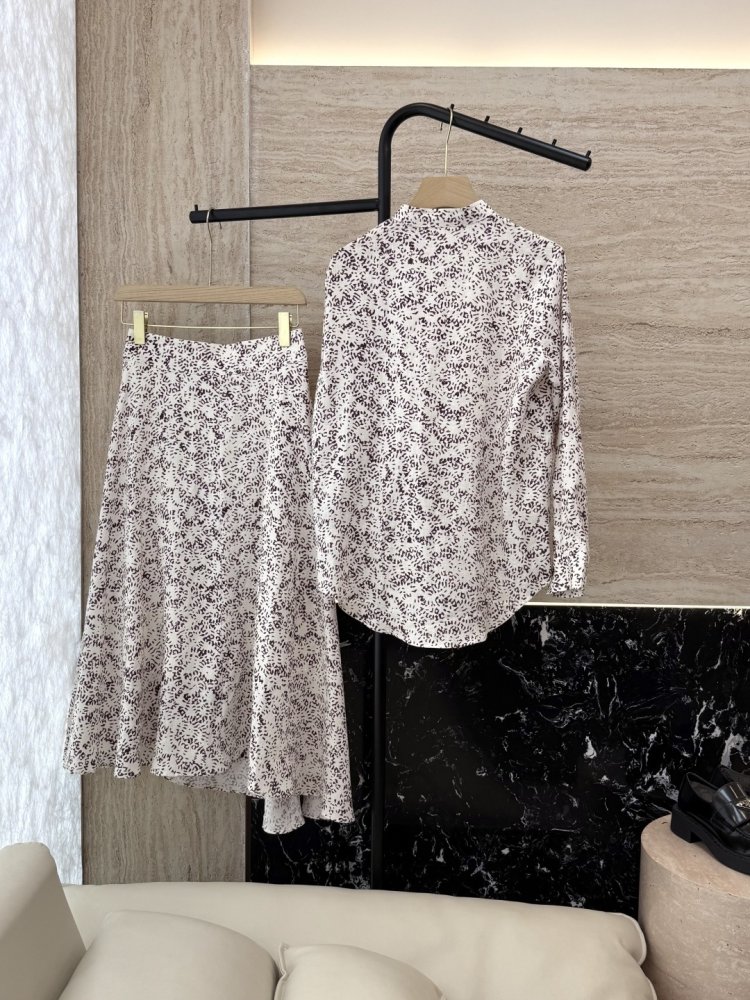 Costume female linen фото 2