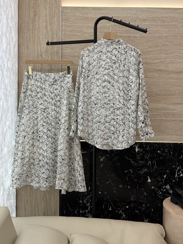 Costume female linen фото 2