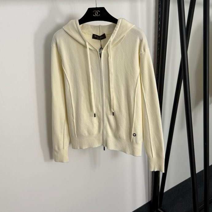 Костюм жіночий (толстовка і брюки) фото 5