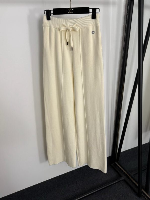 Костюм жіночий (толстовка і брюки) фото 6