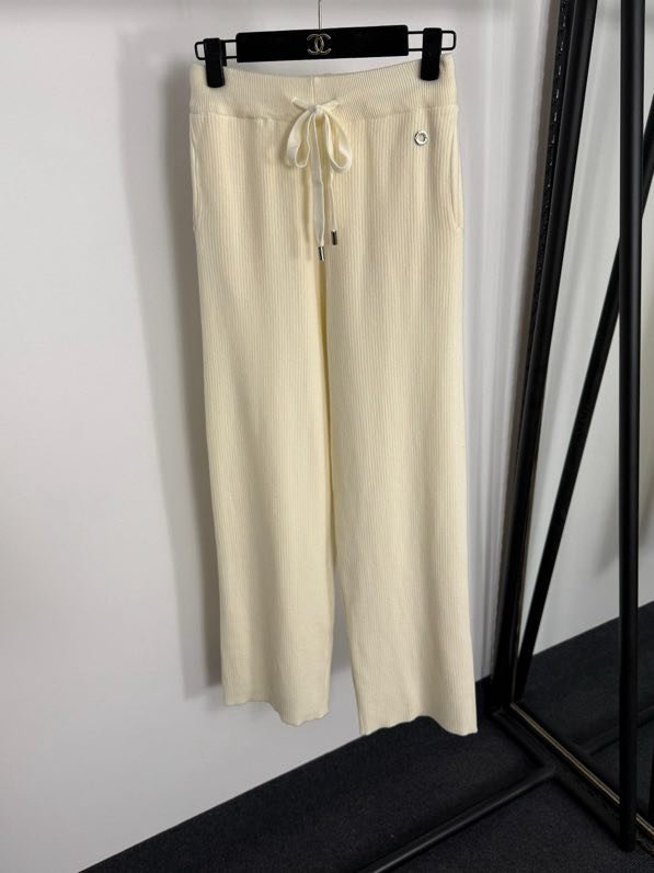 Костюм жіночий (толстовка і брюки) фото 6