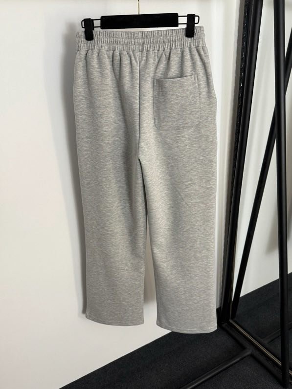 Костюм женский фото 10