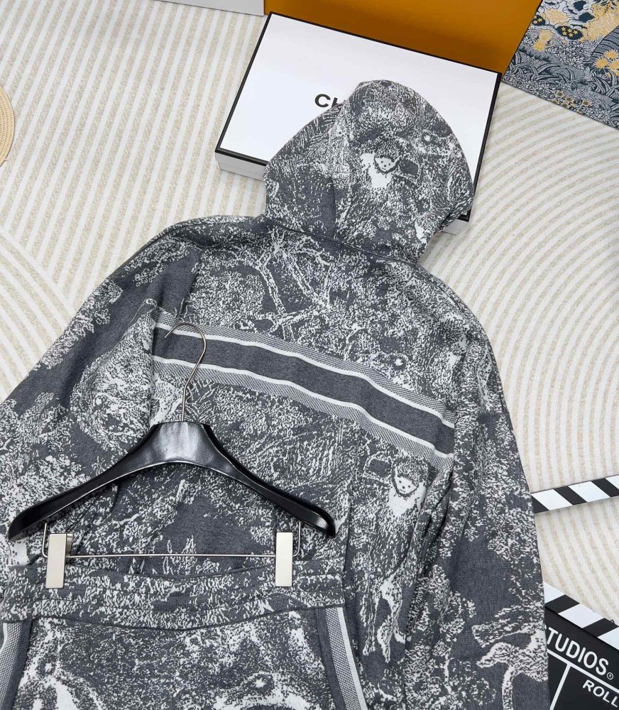 Костюм женский фото 10