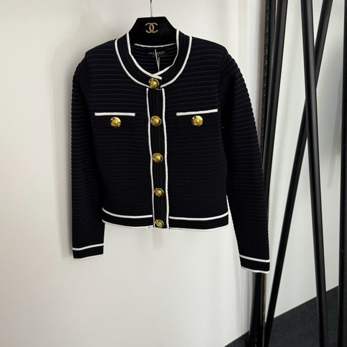 Costume female фото 12