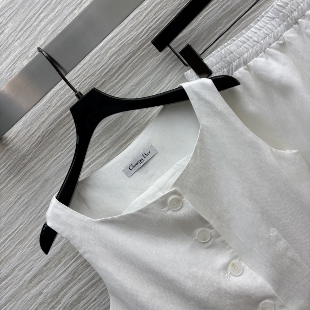 Костюм женский фото 2