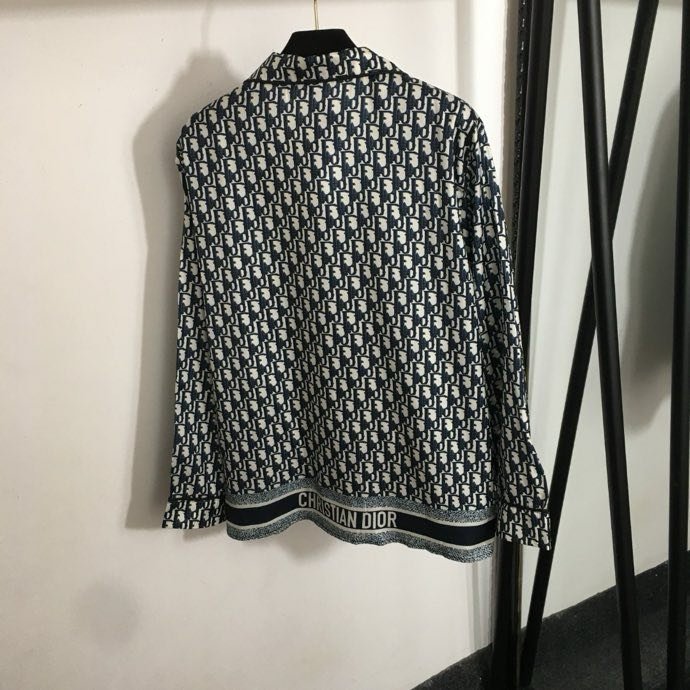 Костюм женский фото 2