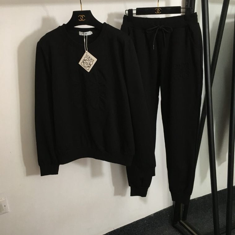 Costume female фото 2