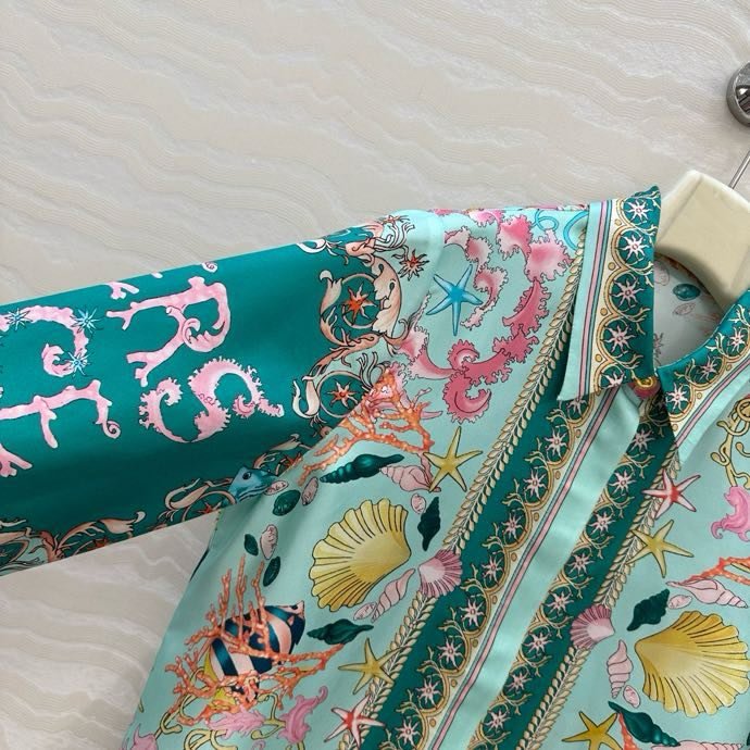 Костюм женский фото 2