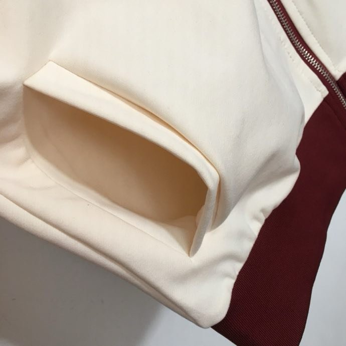 Костюм жіночий фото 2