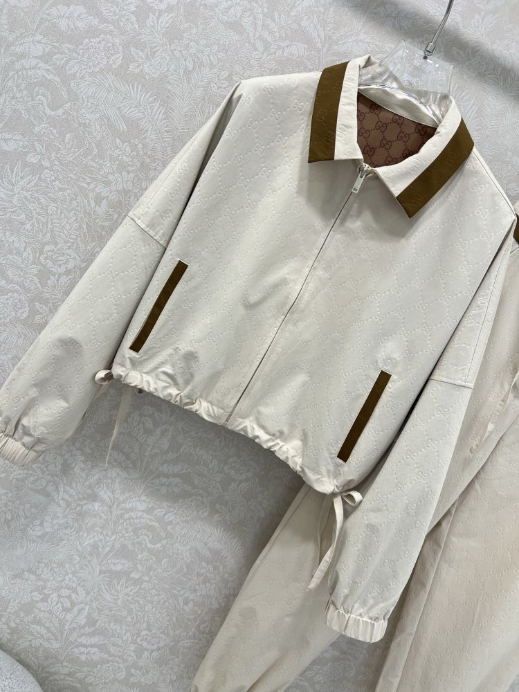 Костюм жіночий фото 2