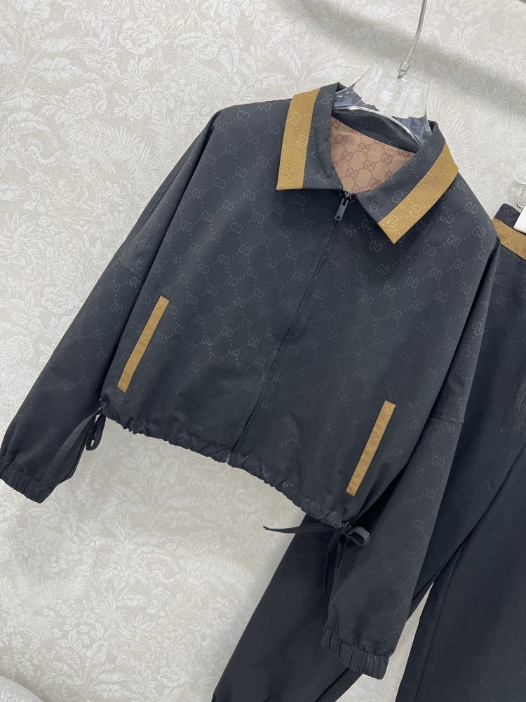 Костюм жіночий фото 2