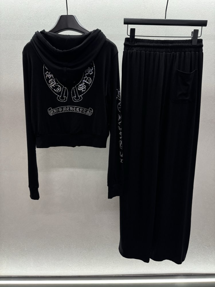 Costume female фото 2