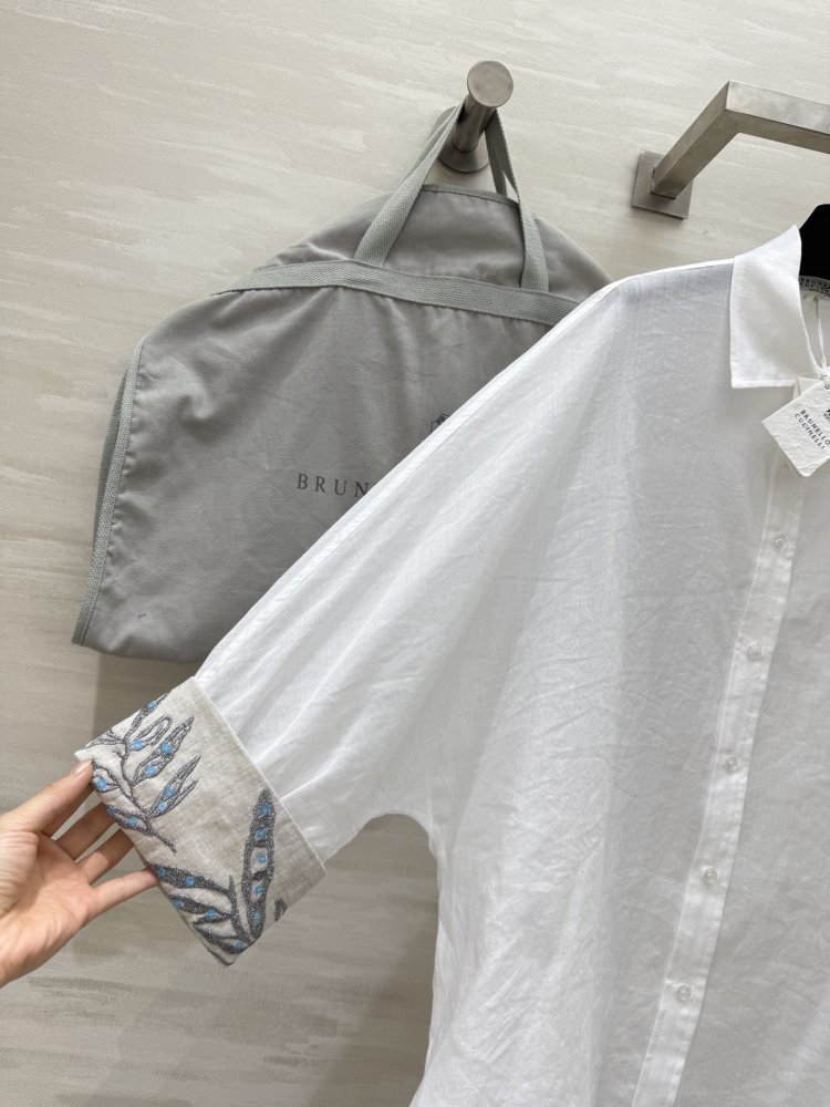 Костюм жіночий фото 2