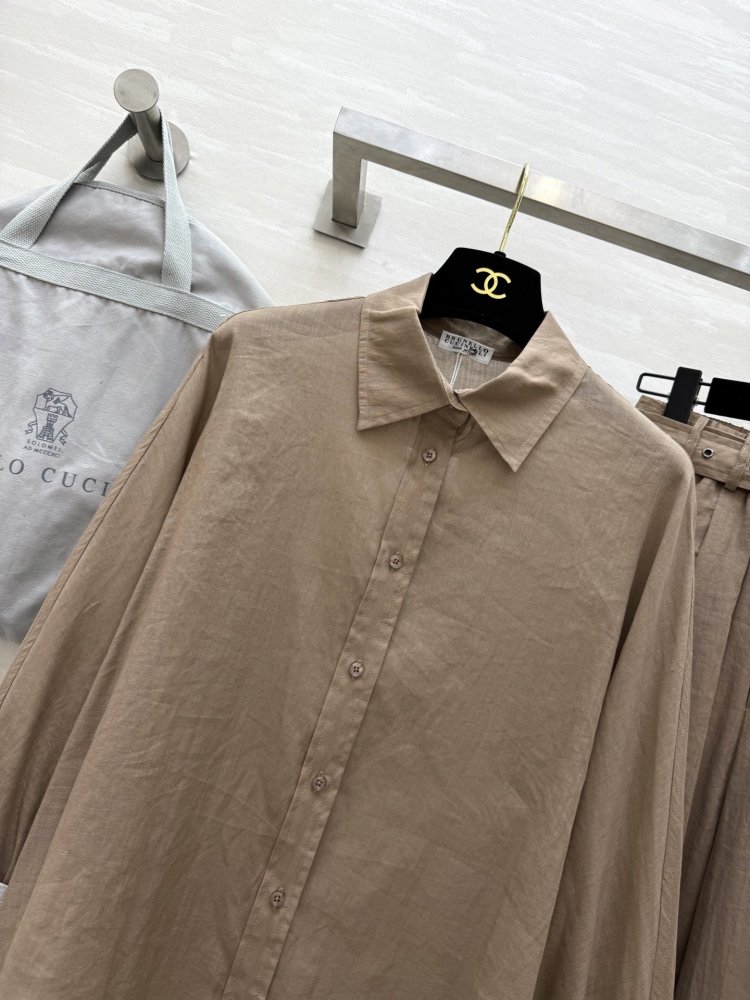 Костюм жіночий фото 2