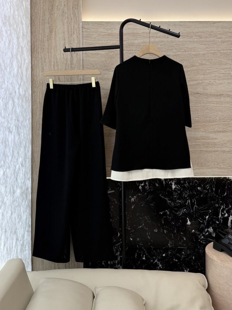 Костюм жіночий фото 2