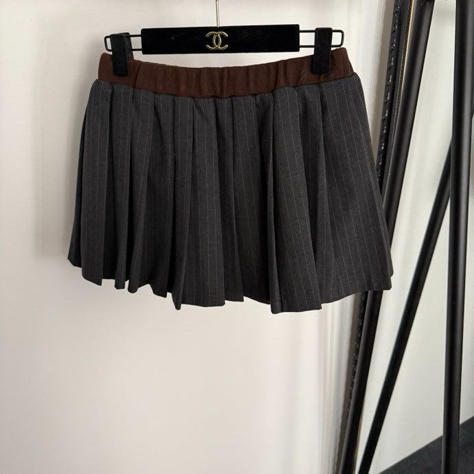 Костюм женский фото 2