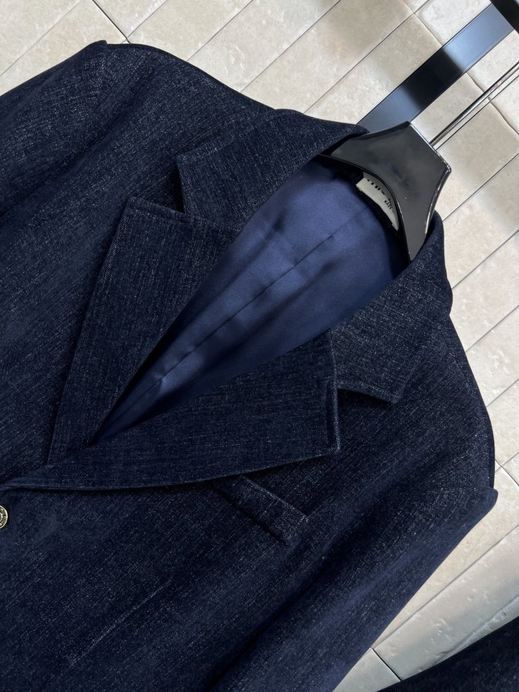 Костюм жіночий фото 2