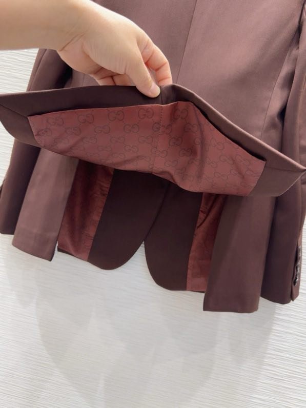 Костюм женский фото 2