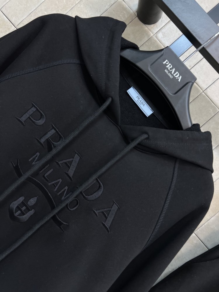 Костюм женский фото 2