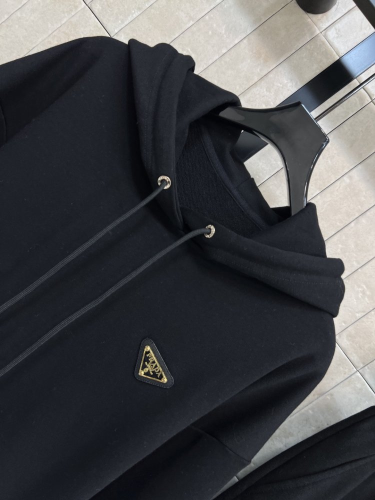 Costume female фото 2