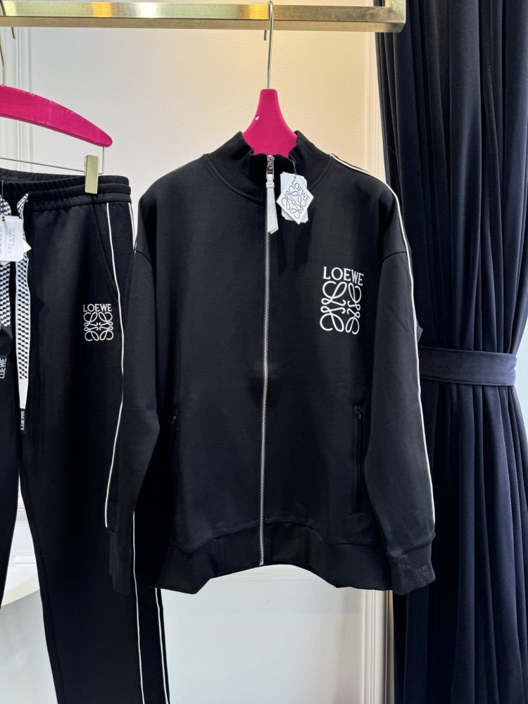 Costume female фото 2