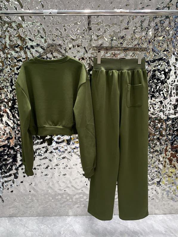 Costume female фото 2