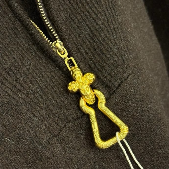 Костюм жіночий фото 2