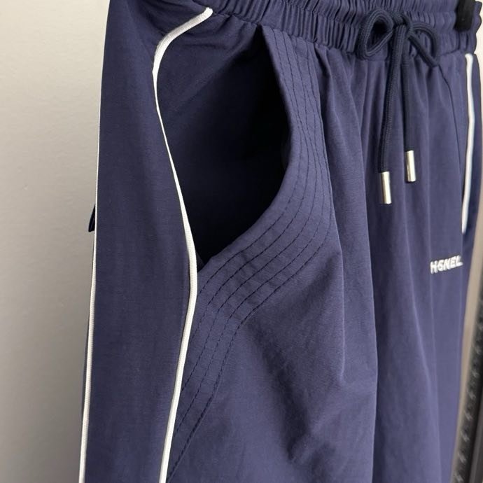 Костюм женский фото 2