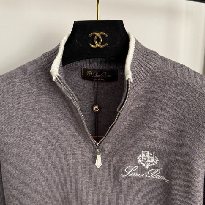 Костюм женский фото 2