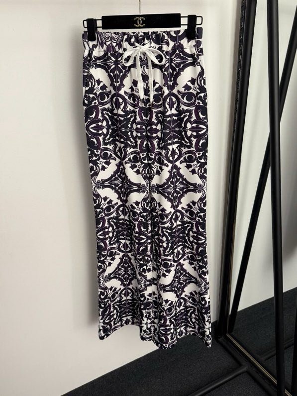 Костюм женский фото 2