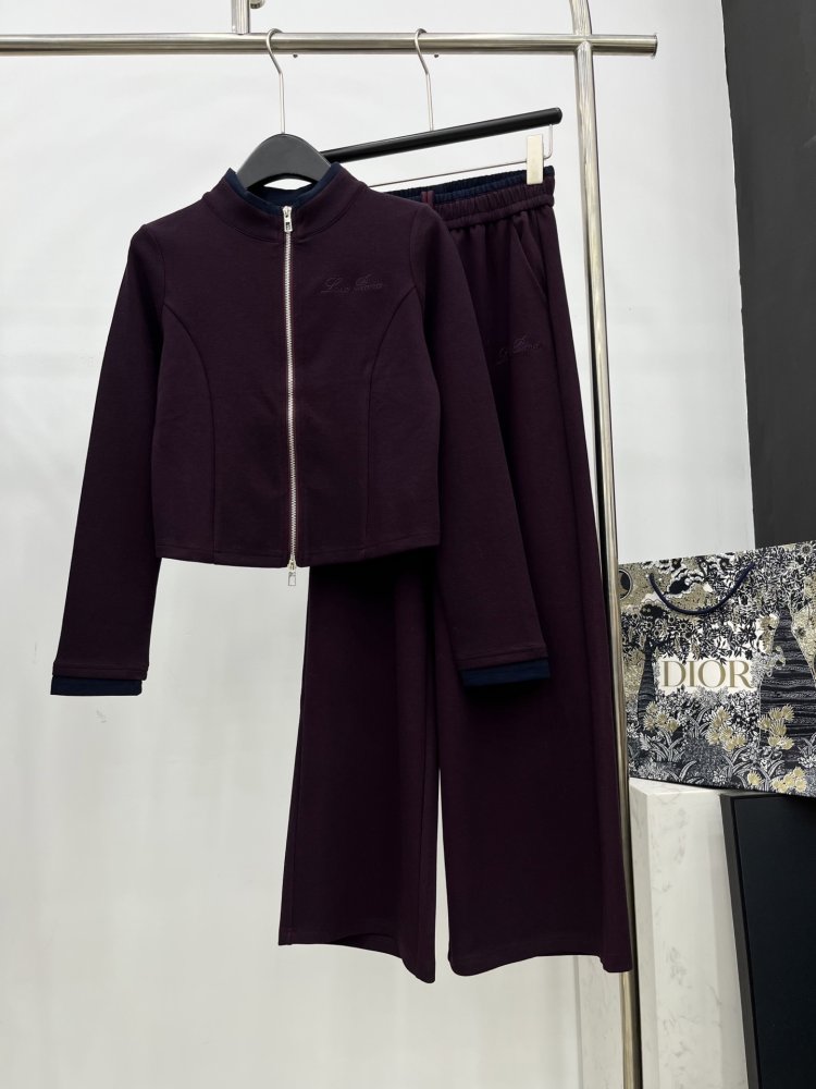 Костюм женский фото 2