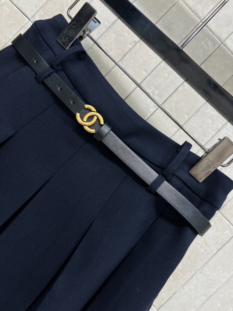 Costume female фото 2