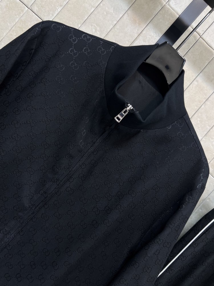 Костюм женский фото 2