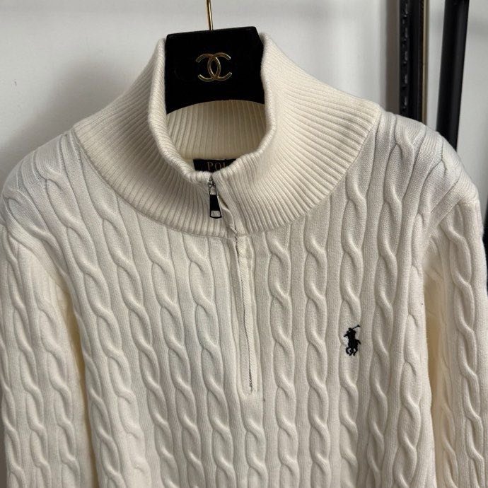 Костюм женский фото 2