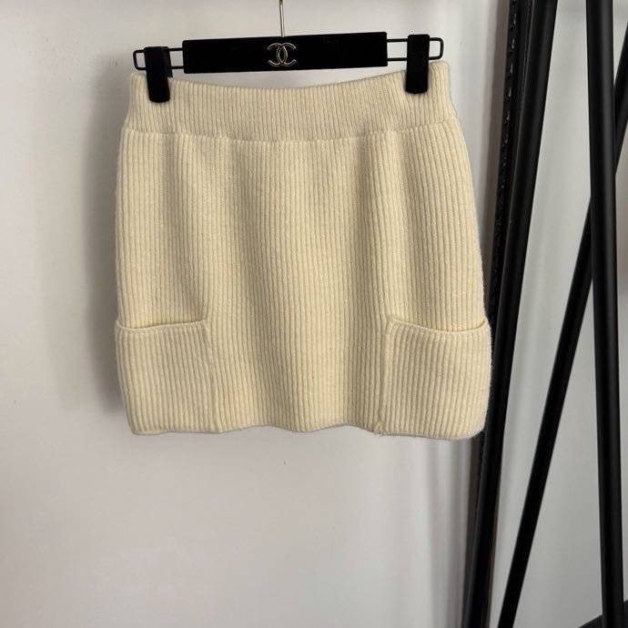 Костюм женский фото 2