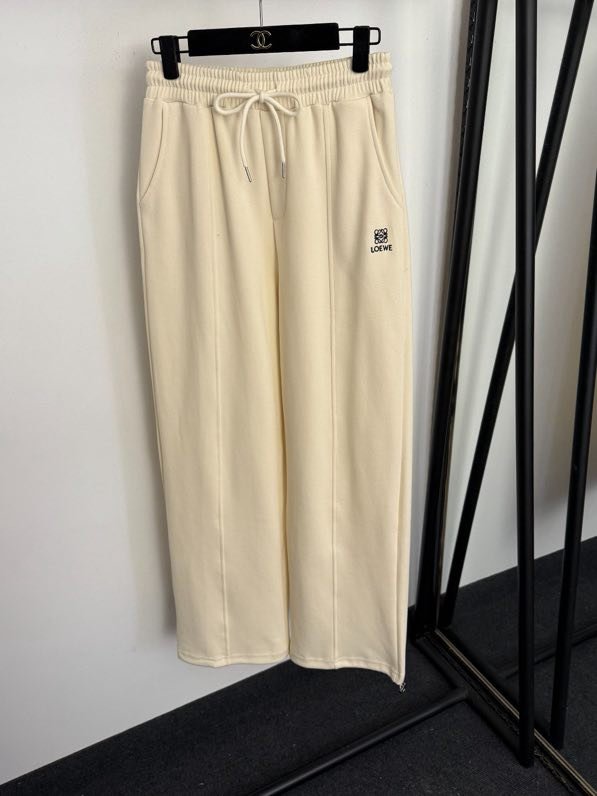 Costume female фото 2