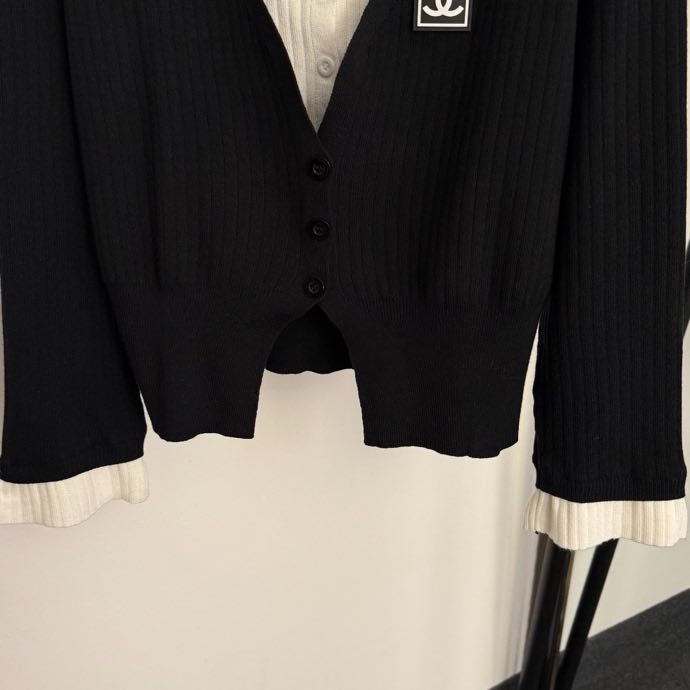 Costume female фото 2