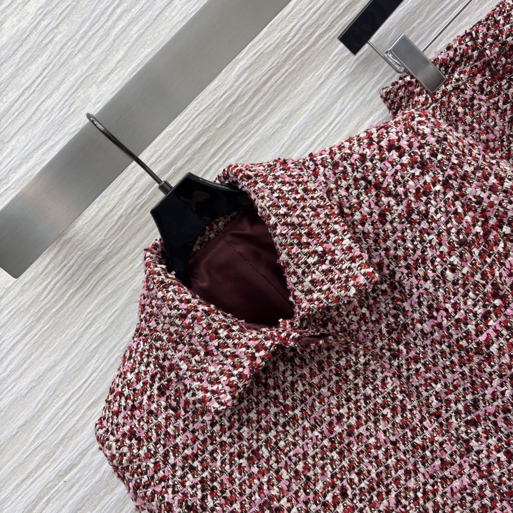 Costume female фото 2