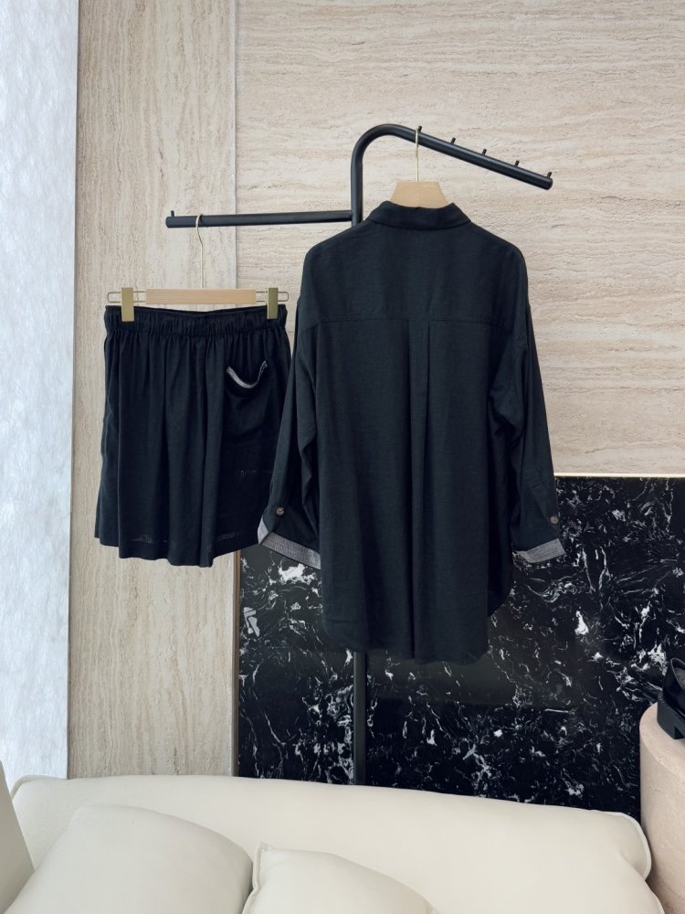 Костюм женский фото 2