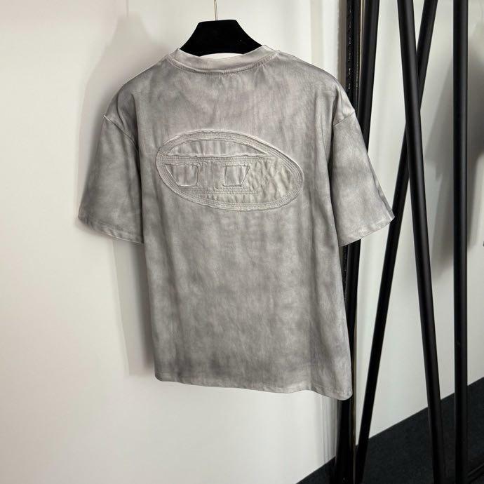 Костюм жіночий фото 3