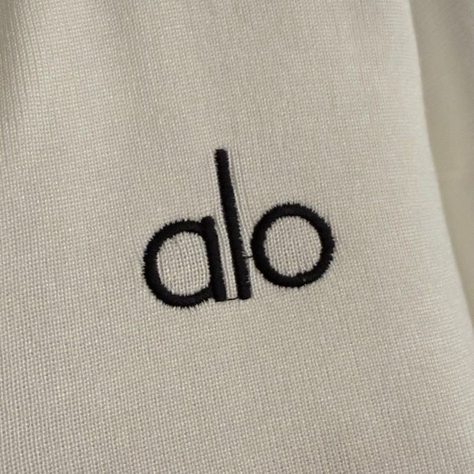 Костюм женский фото 3