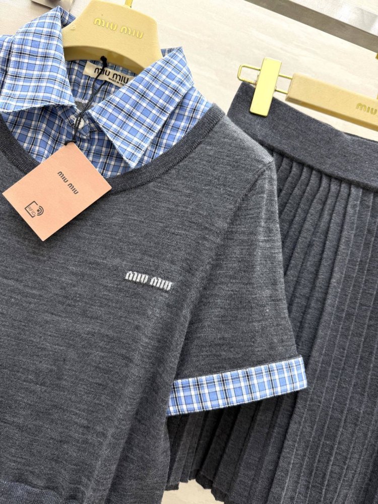 Костюм жіночий фото 3