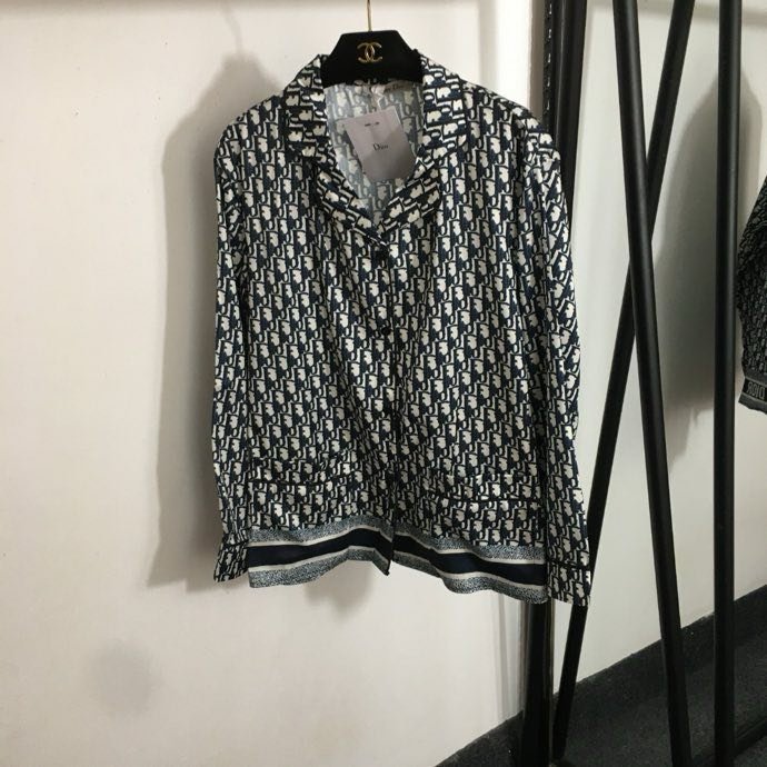 Костюм женский фото 3